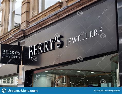 berrys leeds commercial street.